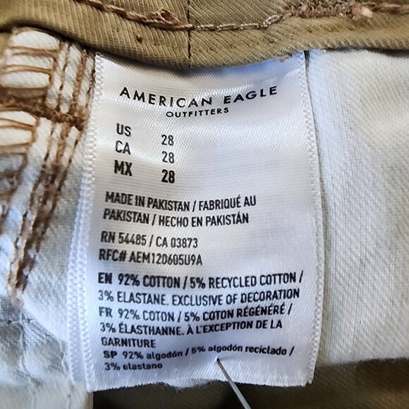 Mens American Eagle Lived-In Khaki Short, At The Knee, Flex Size 28 - Picture 6 of 7
